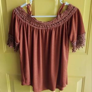Wishful Park cold shoulder top, Size Medium